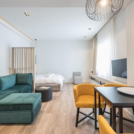 Aeiphoria Suites & Rooms - Atene Esterno foto